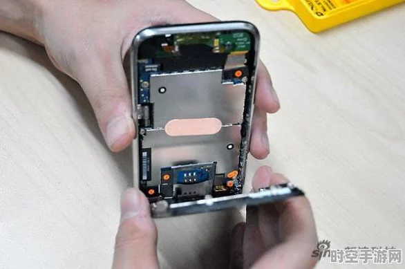 苹果iPhone 17系列首发自研蓝牙和Wi-Fi芯片