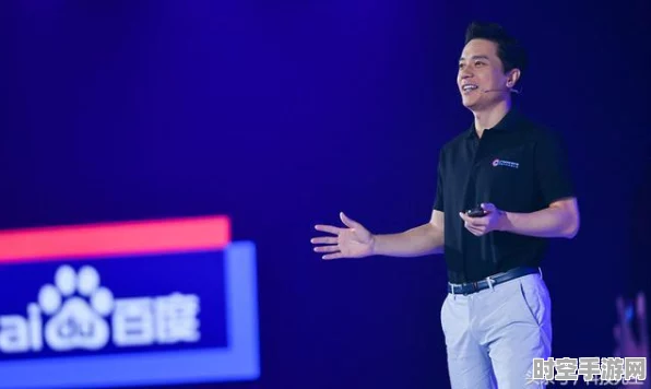 AI定制化小模型，开启IT技术新篇章