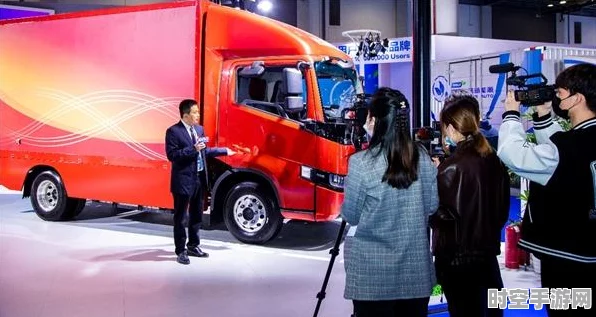 轻型商用车新能源转型加速，IT技术引领行业变革
