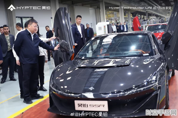 昊铂HL旗舰SUV登场，双电技术树立IT应用新标杆